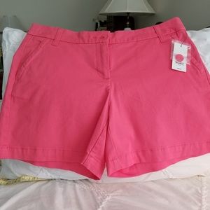Crown & Ivy New shorts
